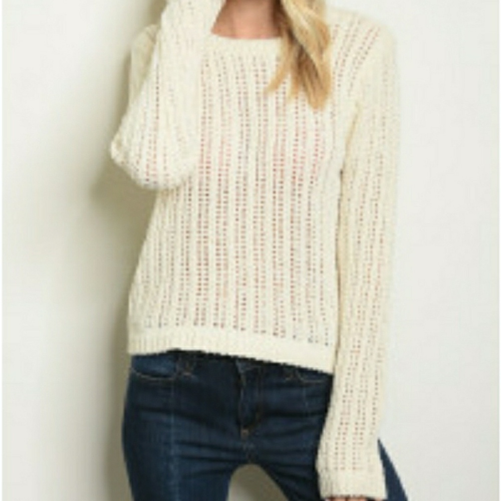 Ivory Sweater Loose Knit Crew neck.